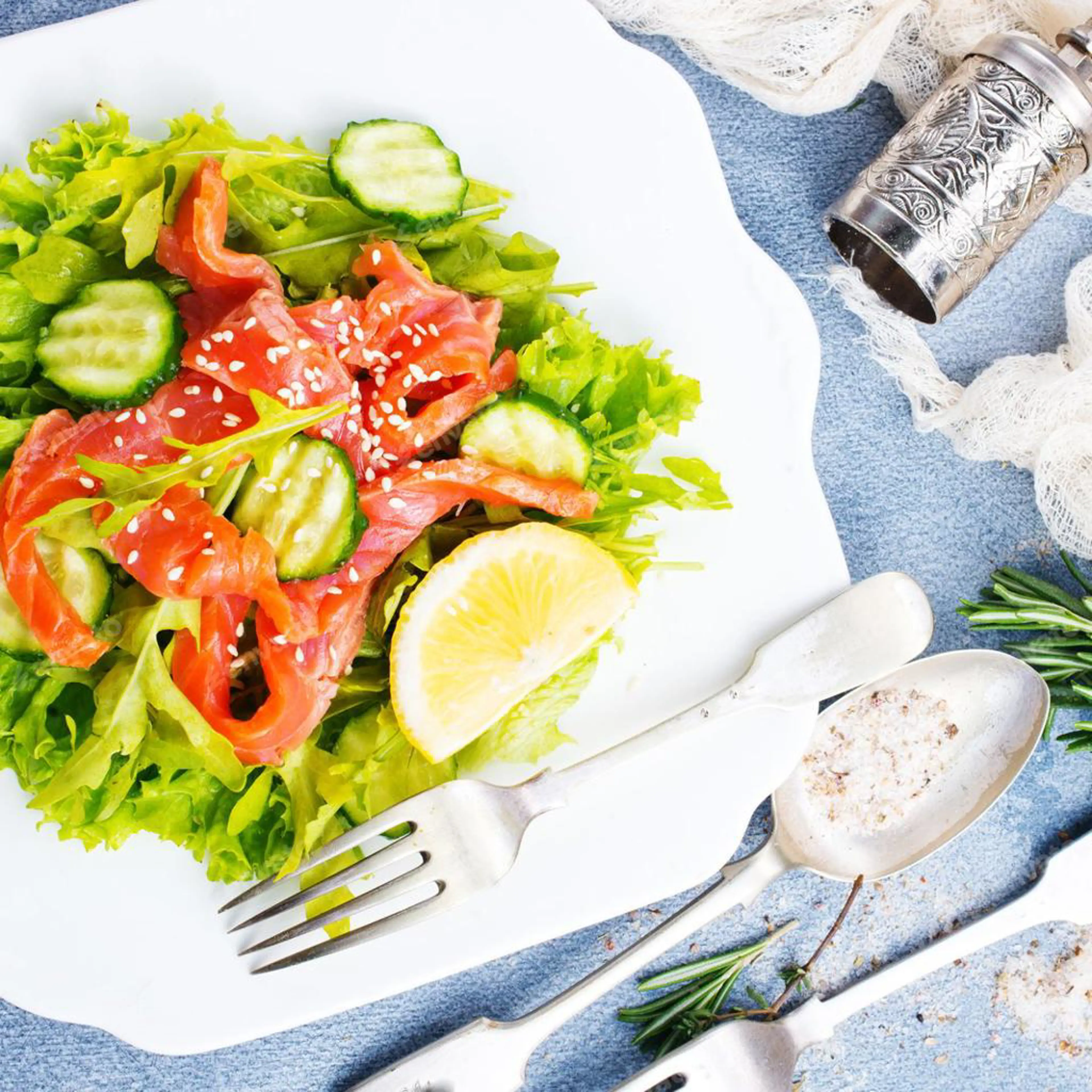 Insalata di salmone affumicato