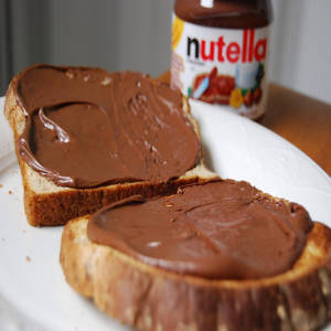 La foto della ricetta Nutella di Tuduu adatta a Vegetariani, diete senza glutine, pescetariani.