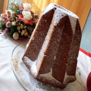 Pandoro Di Verona