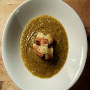 Passierte Gemüsesuppe
