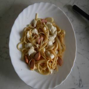 Pasta fria com wurstel