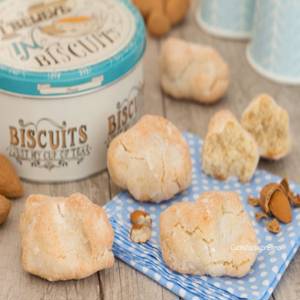 Almond Cookies