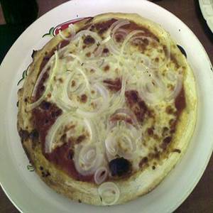 Pizza z cebulą