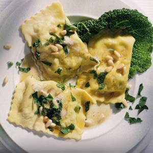 Ravioli med fisk sås
