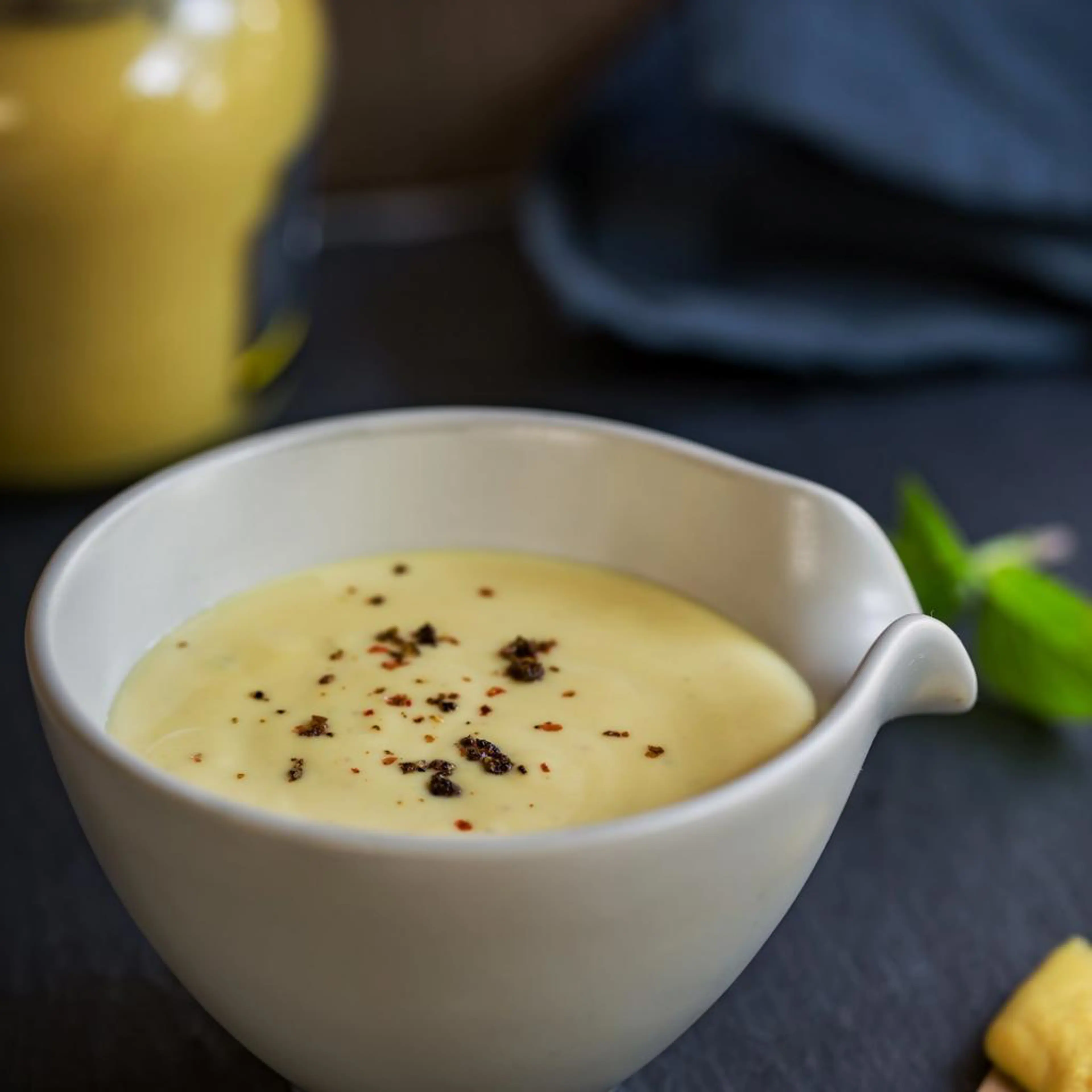 Béchamelsauce mit Senf