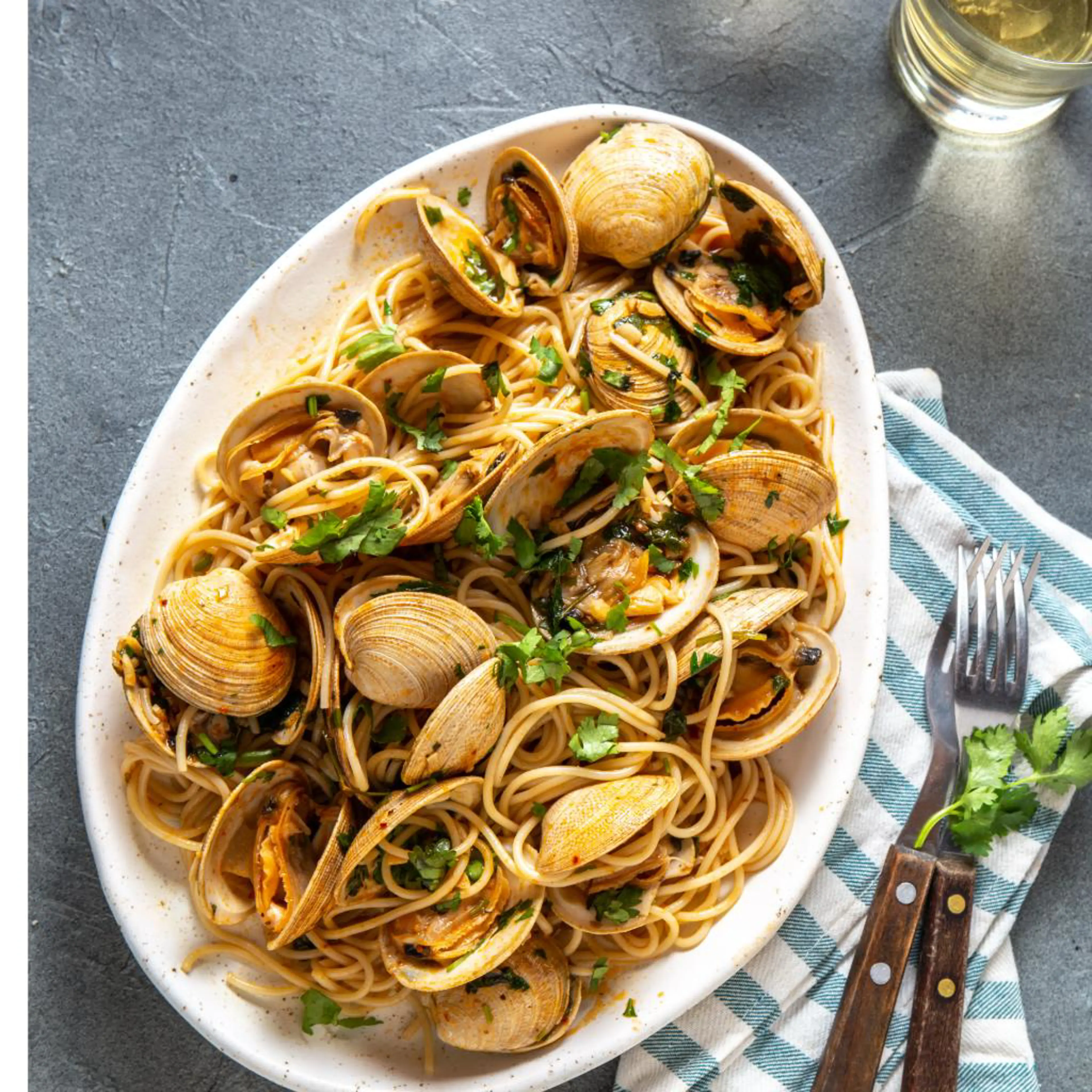 Gerçek istiridyeli spagetti