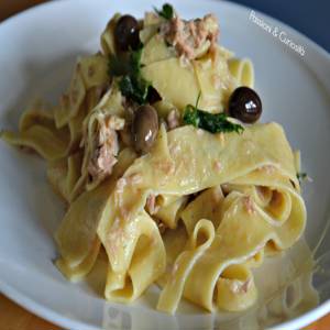 Tagliatelle mit Thunfisch
