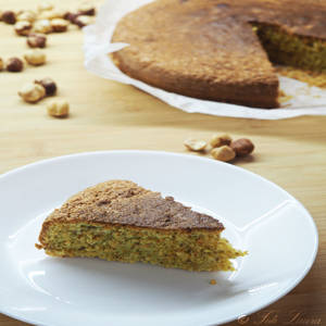 Torta Alle Nocciole Farcite