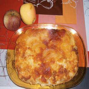 Sıcak Elmalı Kek