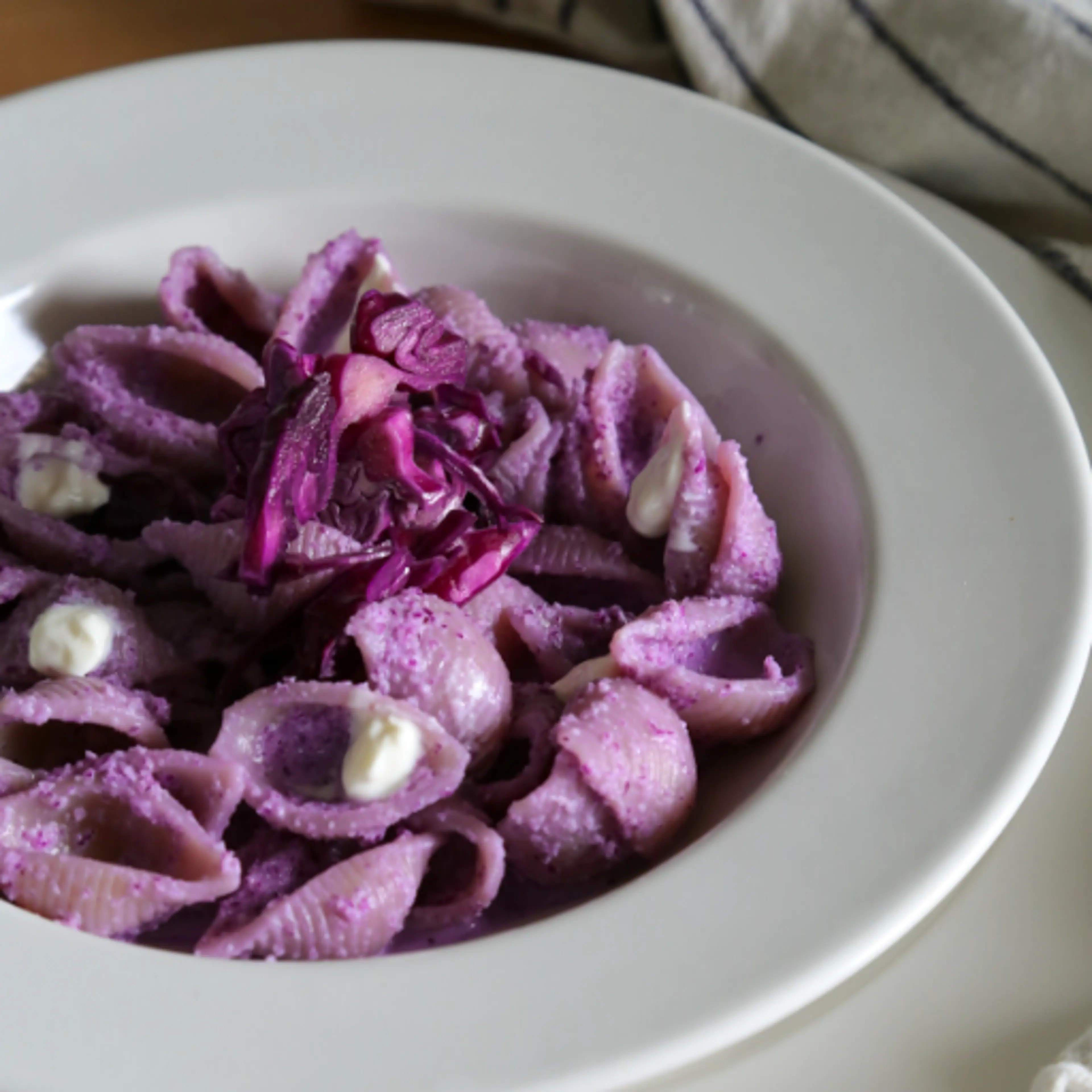 ПАСТА С ФИОЛЕТОВОЙ КАПУСТОЙ