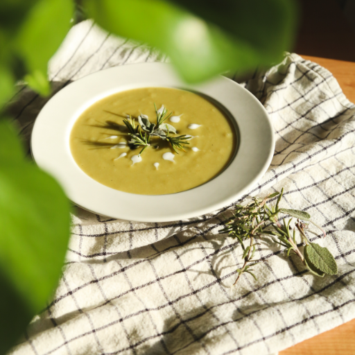 Soupe de chou frisé et pommes de terre