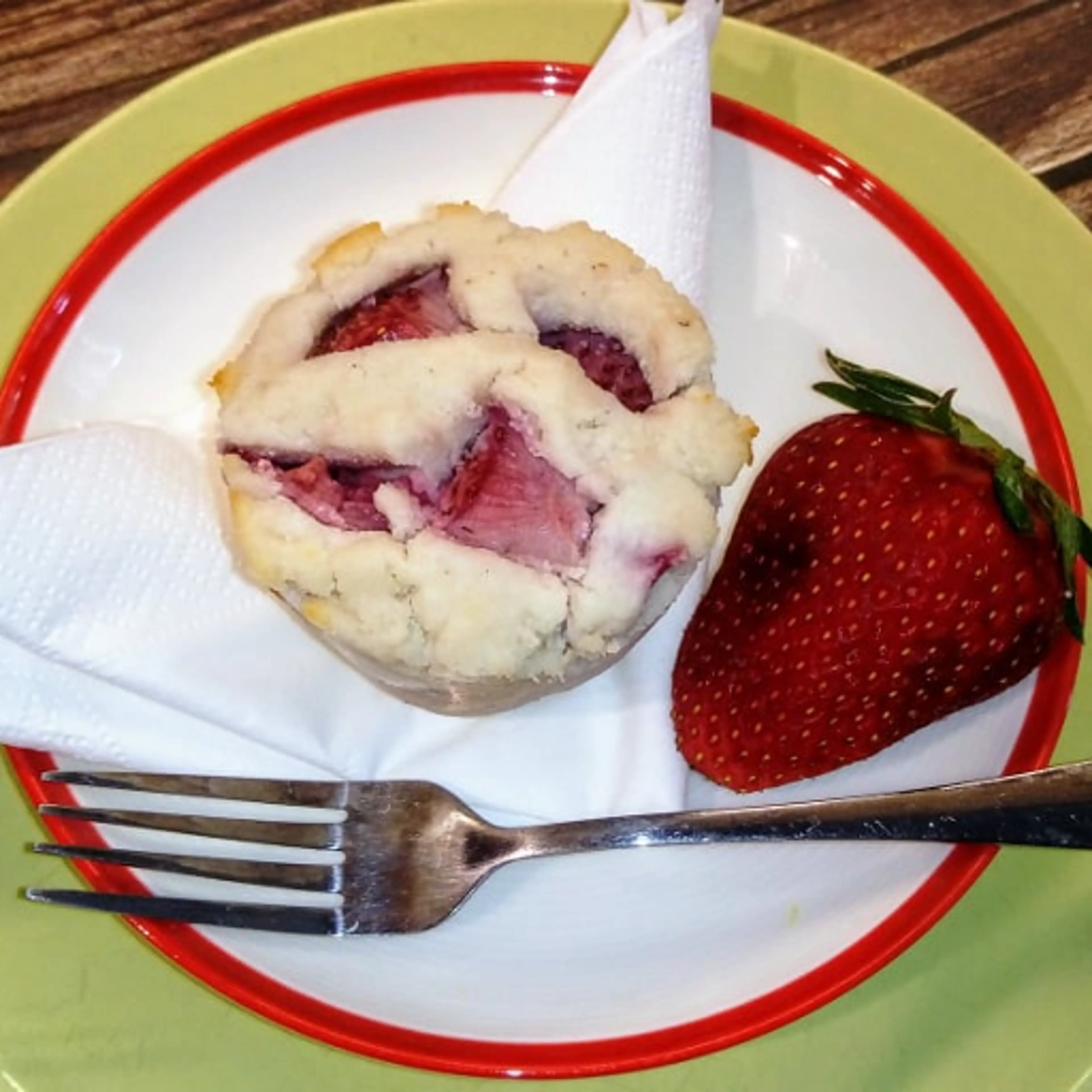 Strawberry and coconut muffins