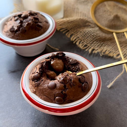 Bolo de coração quente triplo chocolate