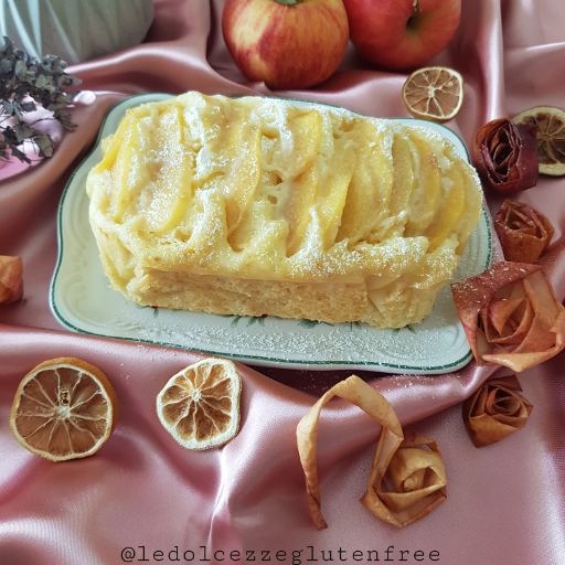 Mini plumcake mele e yogurt.