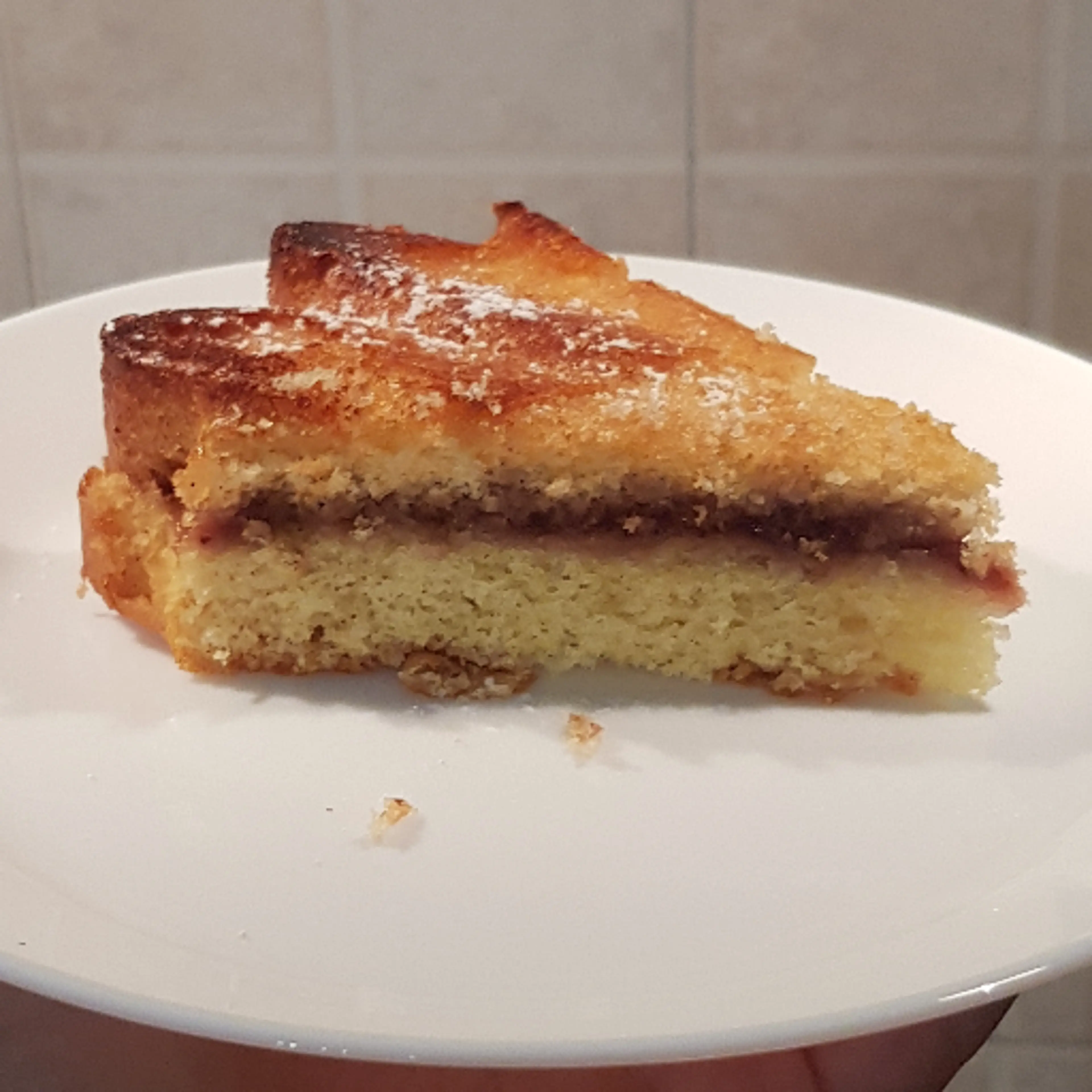 Gâteau versé à la confiture