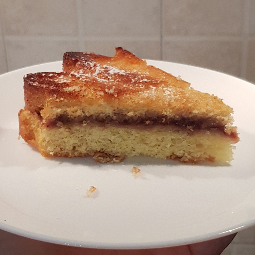 Torta versata alla marmellata