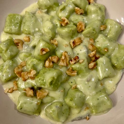 GNOCCHI con BRÓCOLI