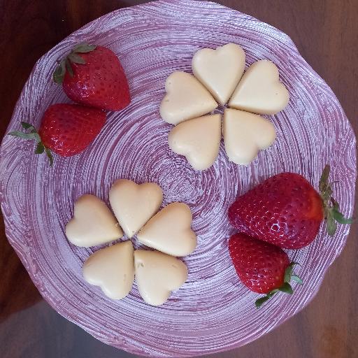 chocolaatjes met aardbeienmousse zonder gluten