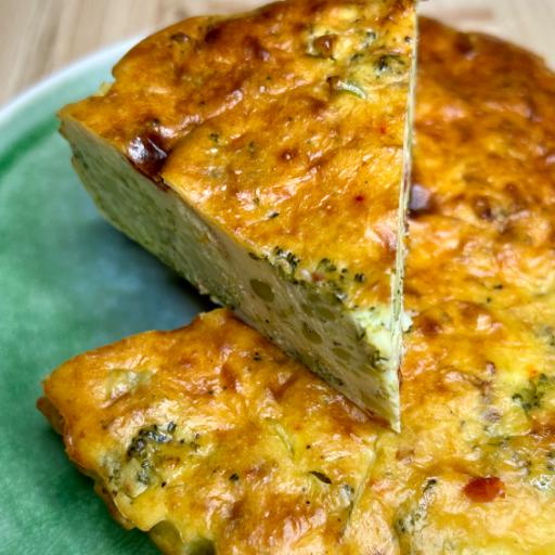 Кремовый торт с рикоттой и брокколи