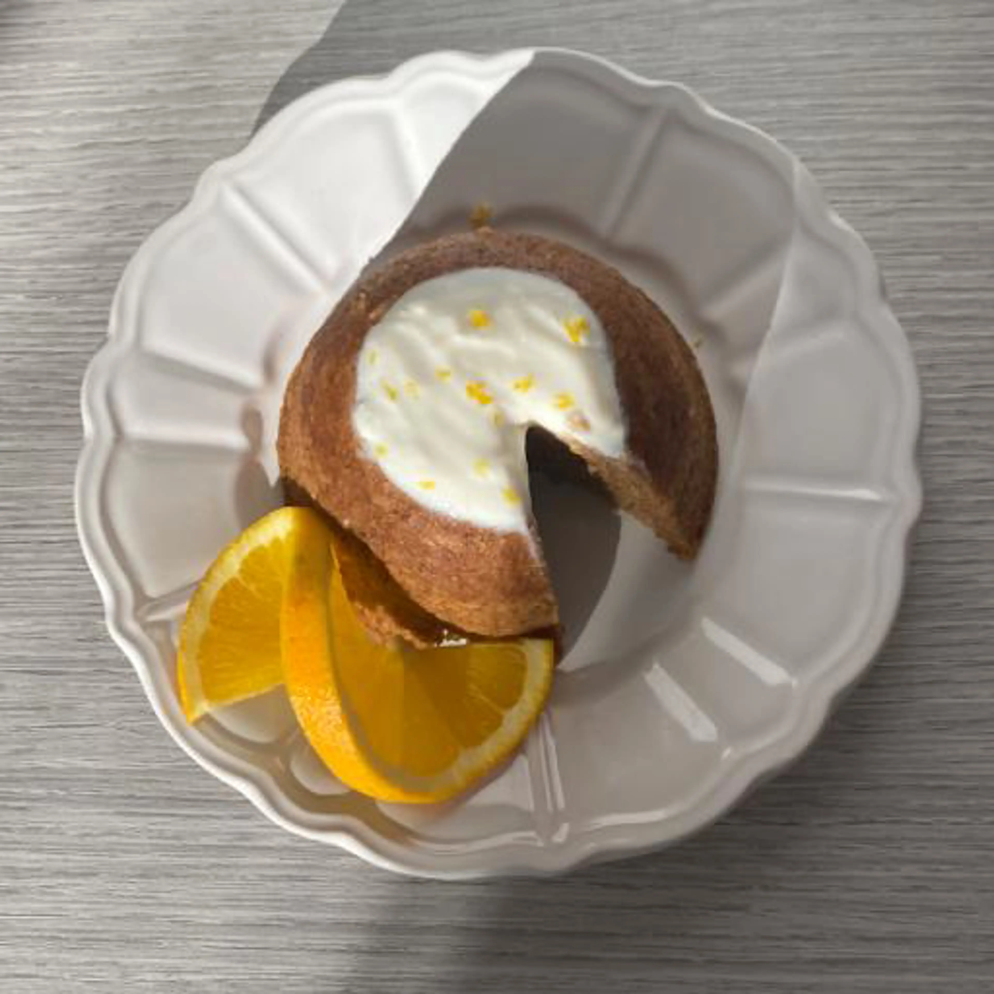Single-serve persimmon and orange cake