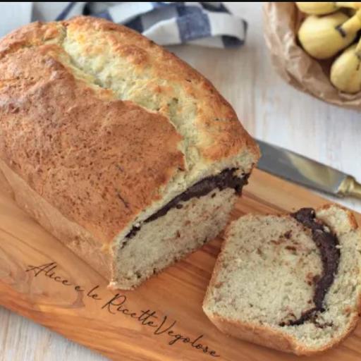 Plumcake con plátanos y crema de chocolate vegana sin gluten