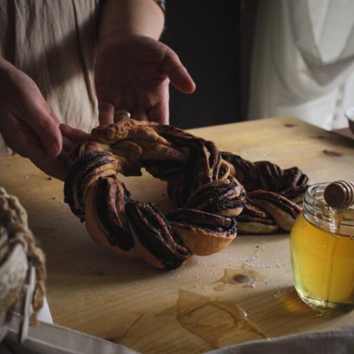 Babka con dulce relleno