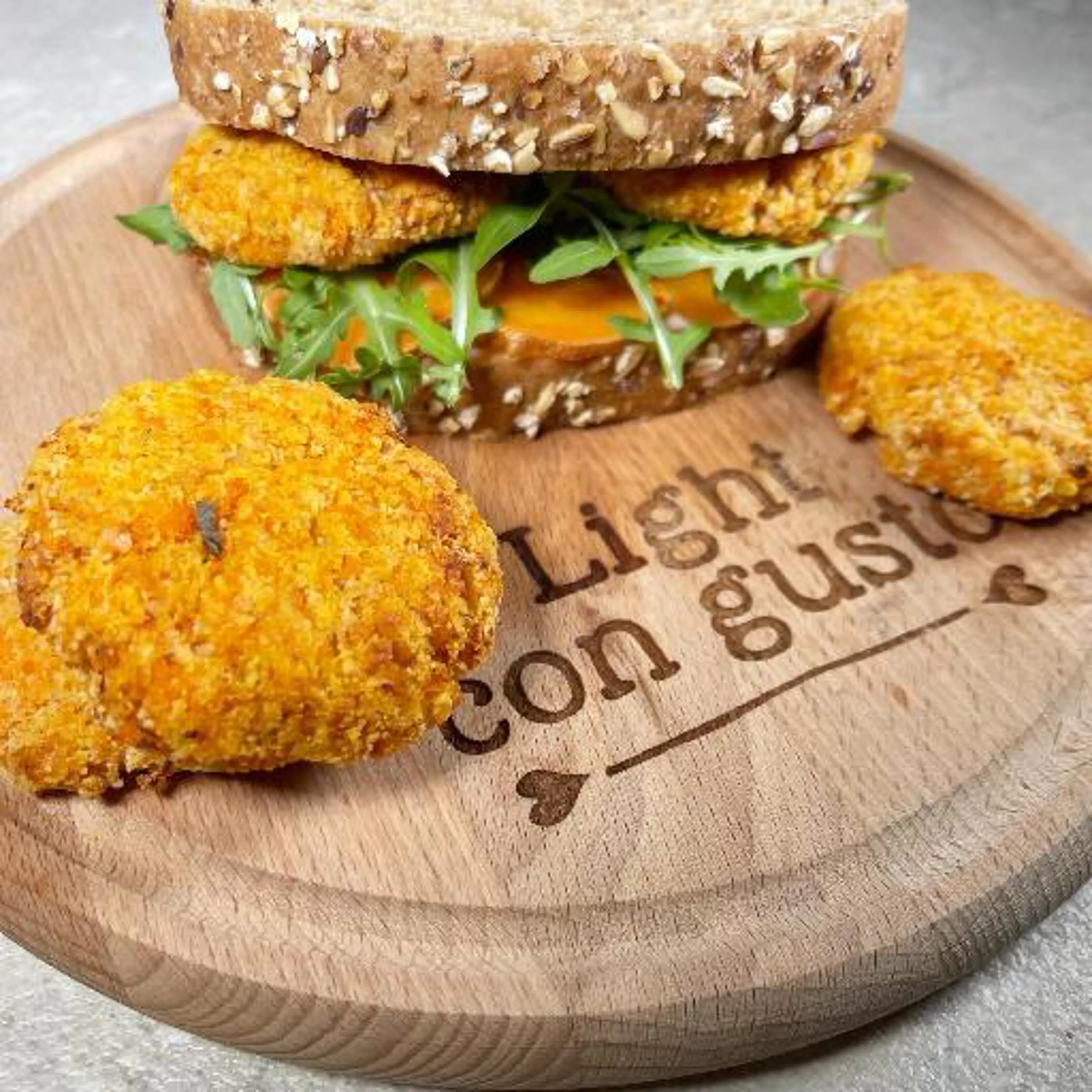Mini pumpkin veggie burgers