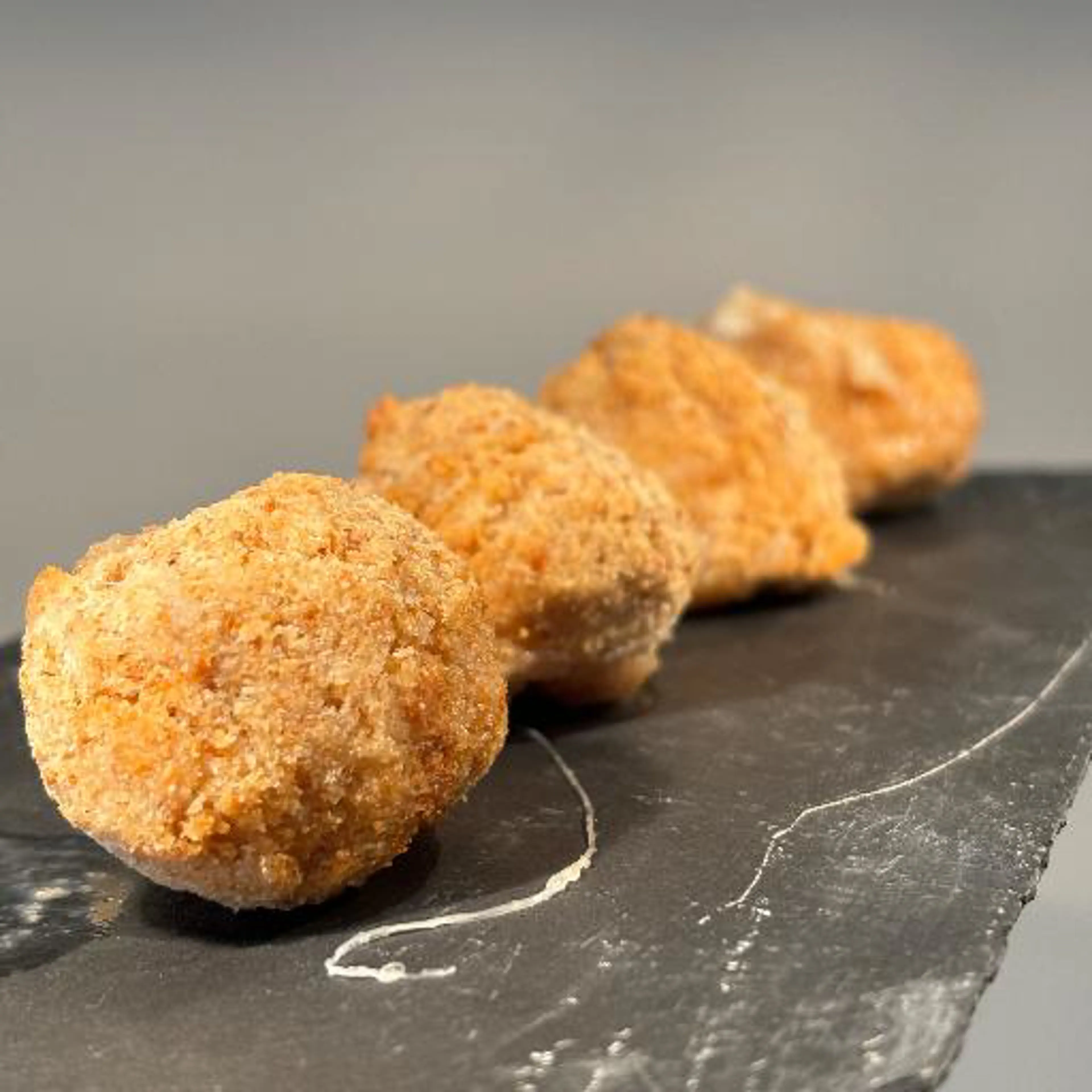 Breaded mozzarella bites