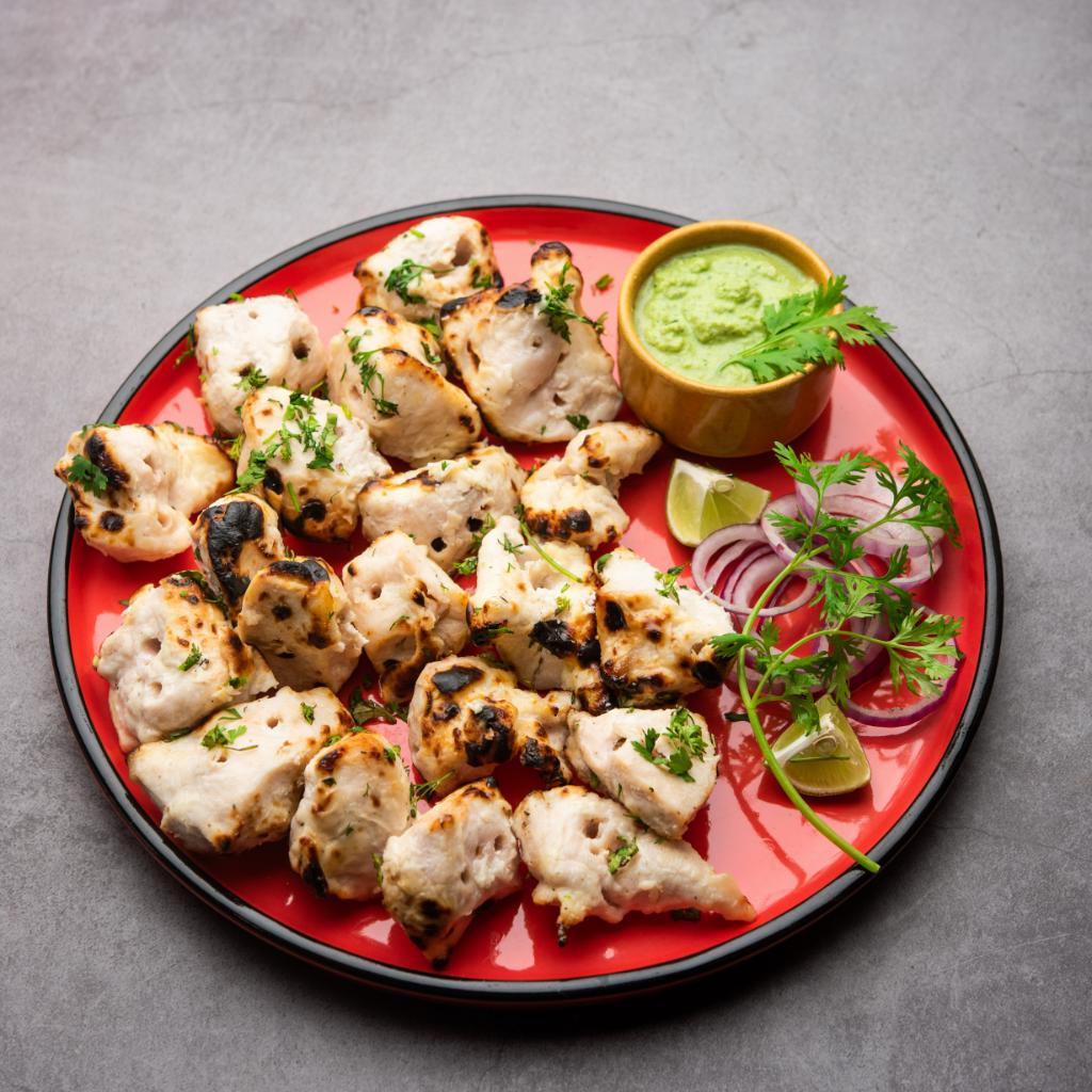 Pollo alla griglia con salsa di avocado