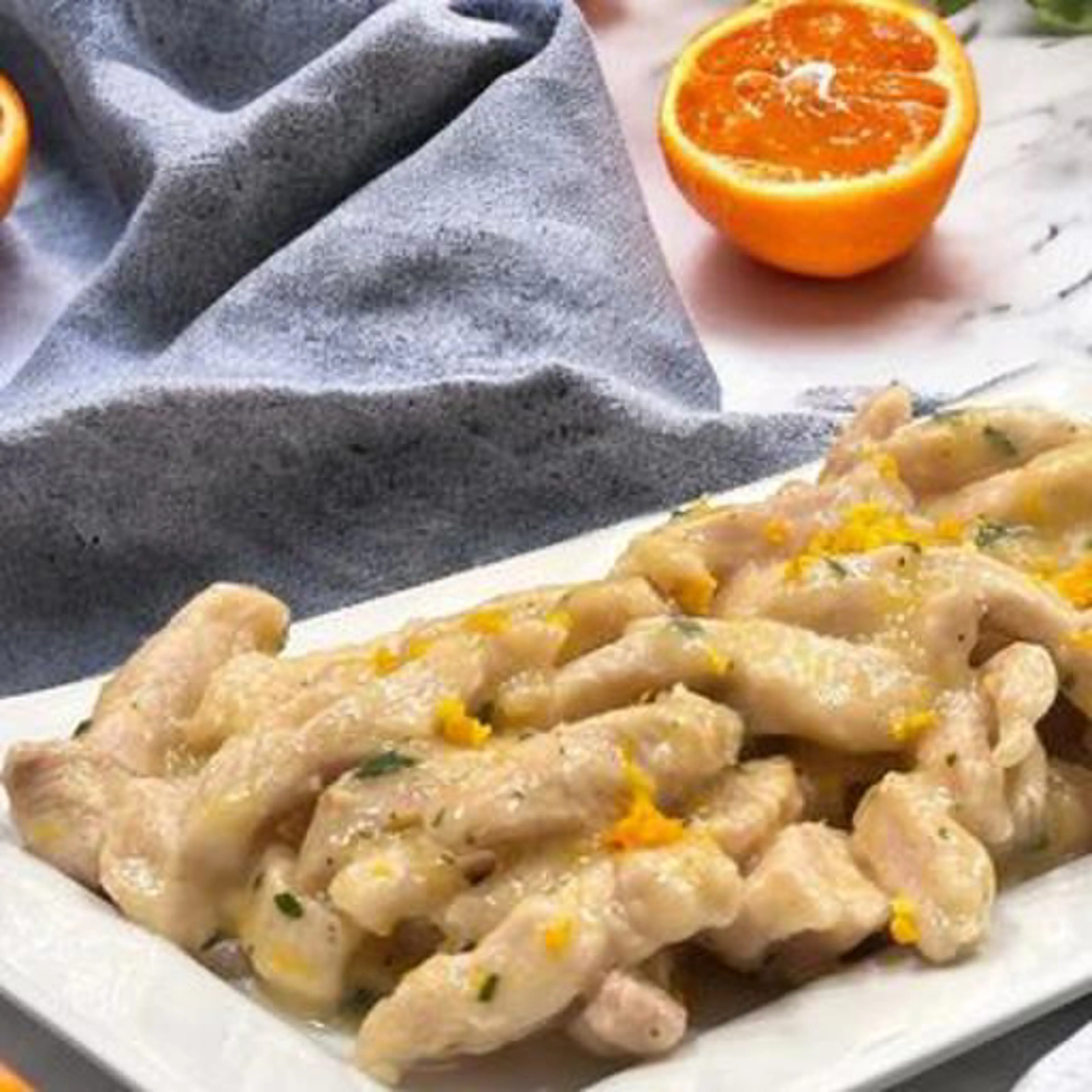 Tiras de frango aos citrinos