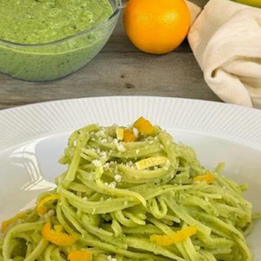 Pesto de basilic et amandes aux agrumes