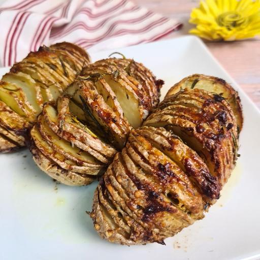 Patate hasselback