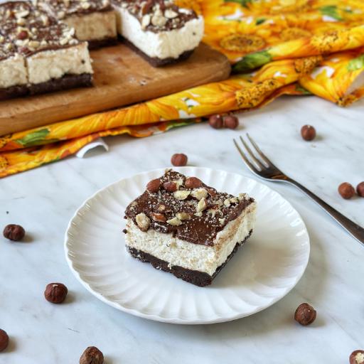 Cheesecake alla nutella e nocciole