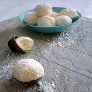 بونبون مغطى بالشوكولاتة