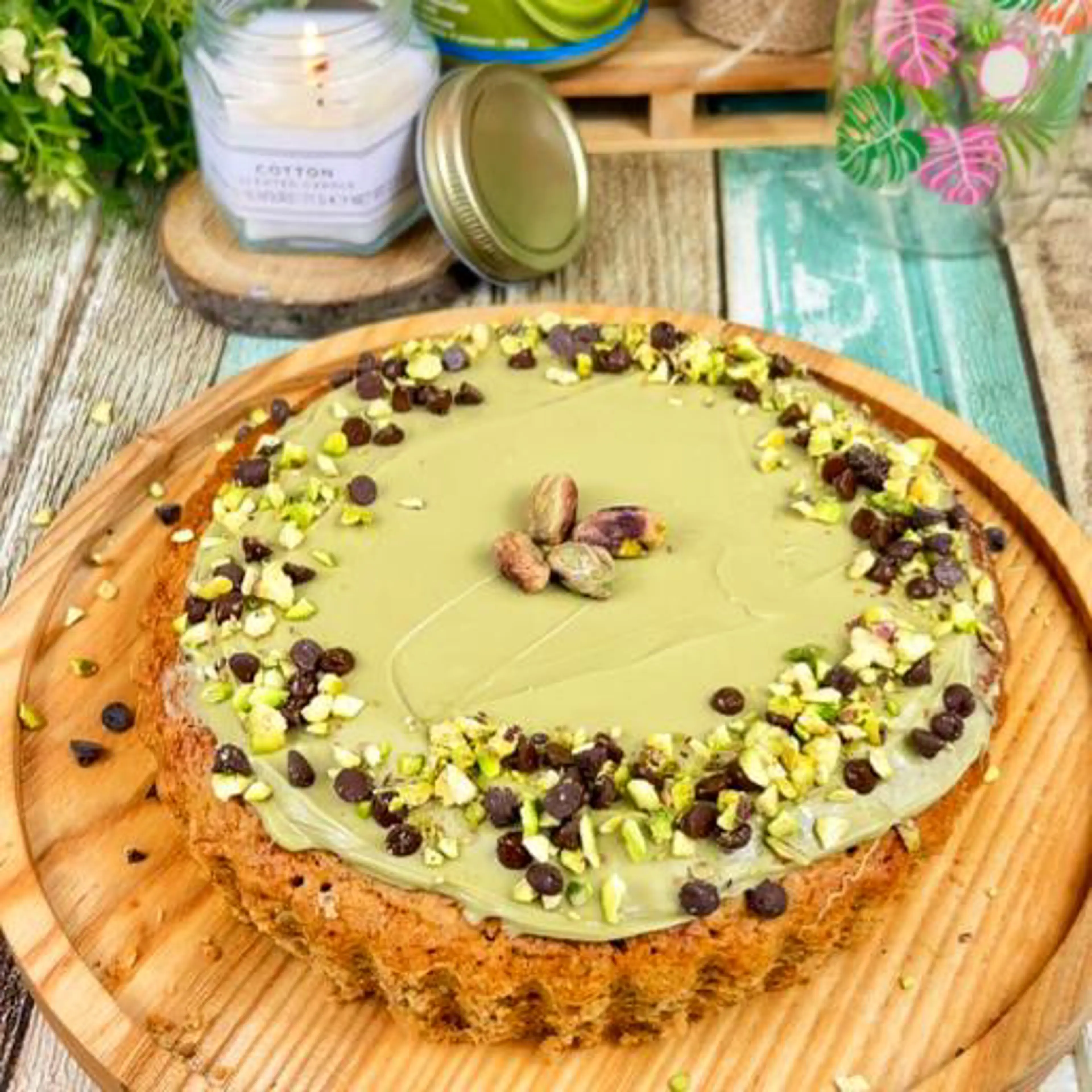 Soft pistachio tart - without eggs and without butter