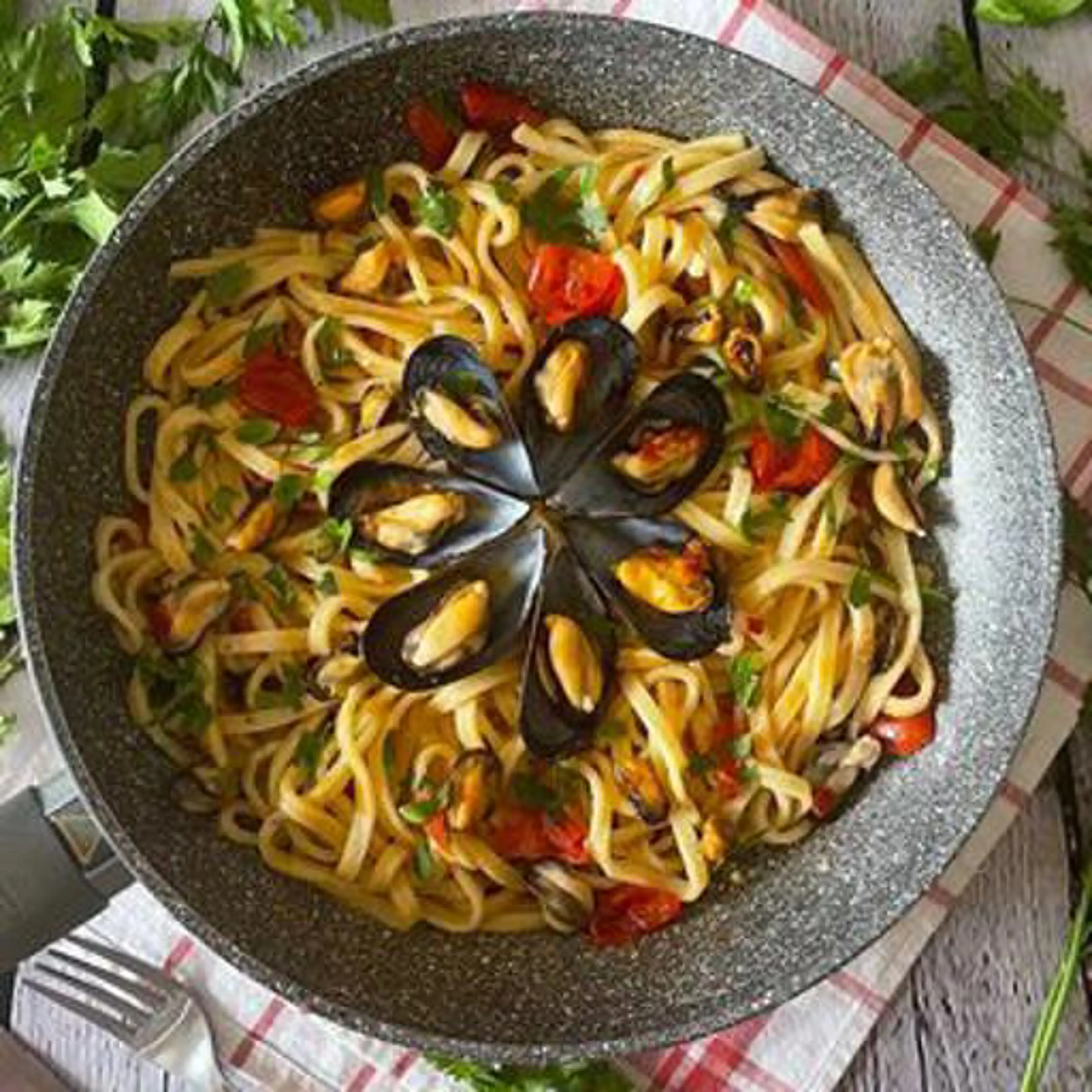Scialatielli with mussels