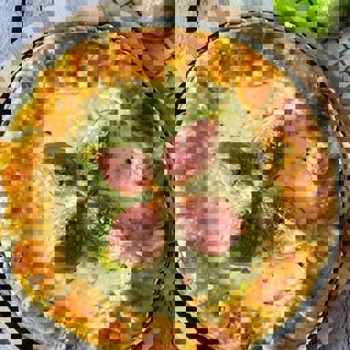 Hojaldre dulce con ricotta, yogur y higos