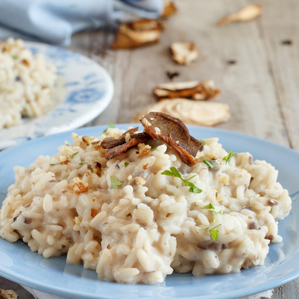 Risotto with porcini mushroom cream
