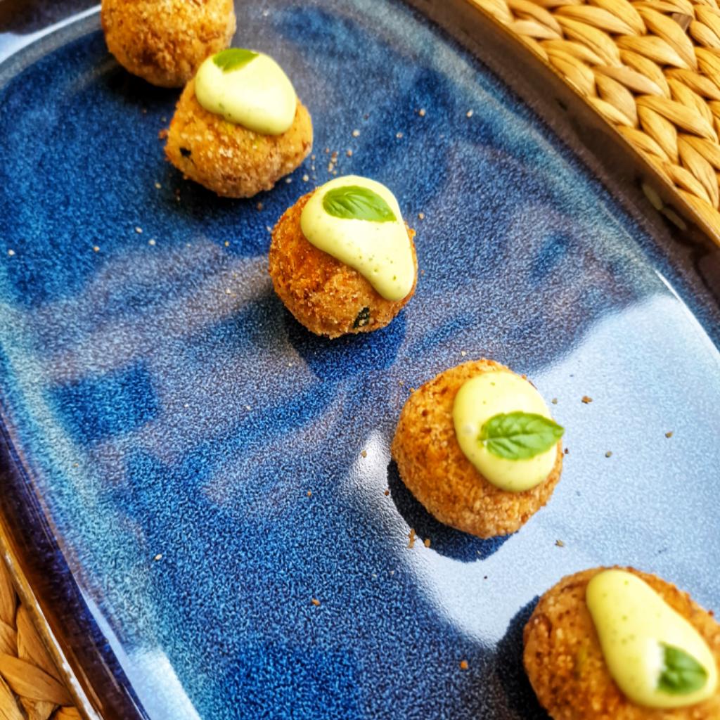 La foto della ricetta Polpette veg con cous cous di Persaincucina adatta a Vegetariani, diete senza lattosio, pescetariani.