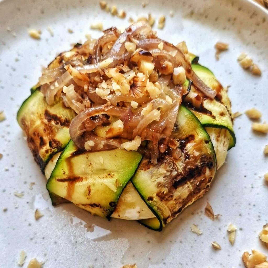 Fagottino med tomino och zucchini