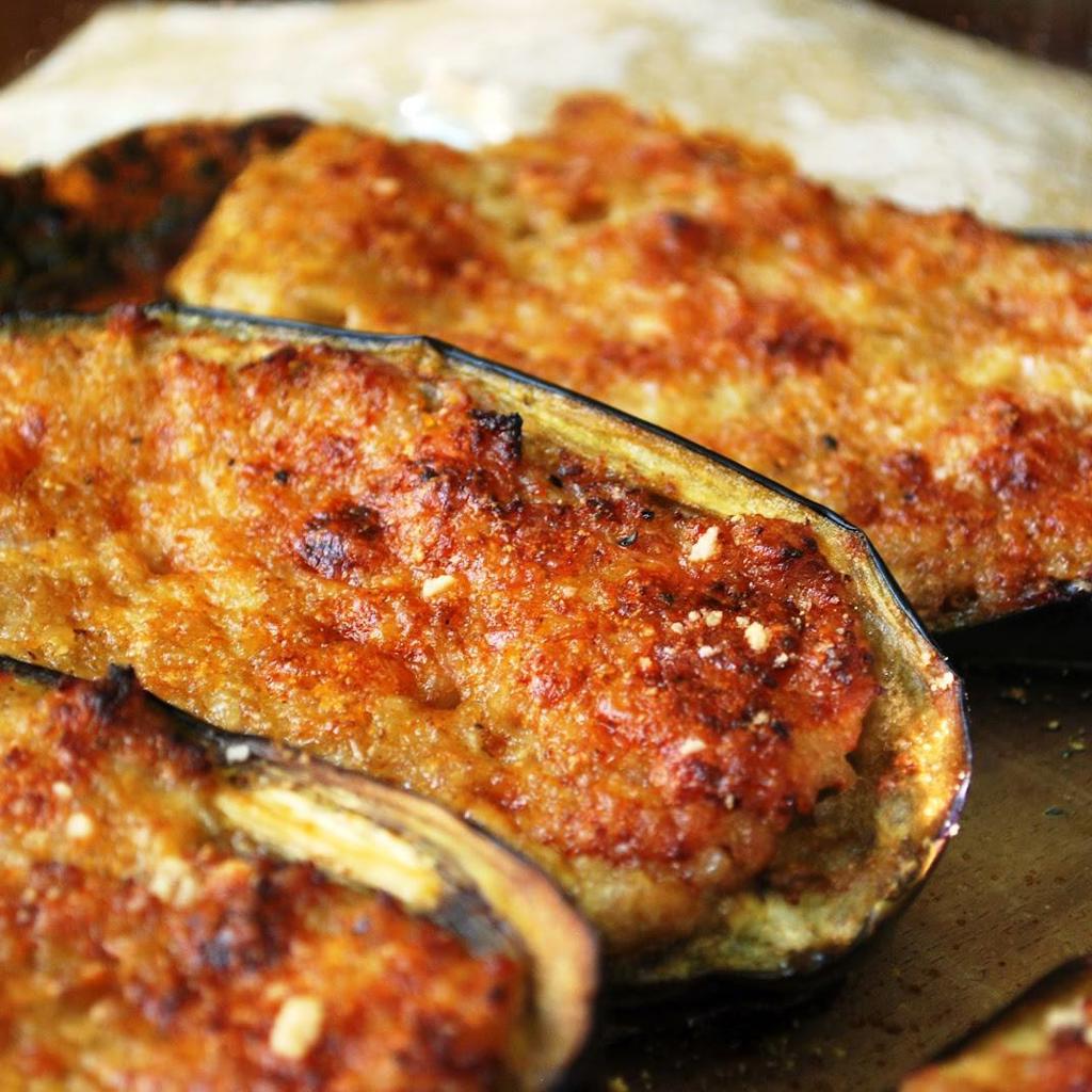 La foto della ricetta Melanzane ripiene di carne e mozzarella di Tuduu 