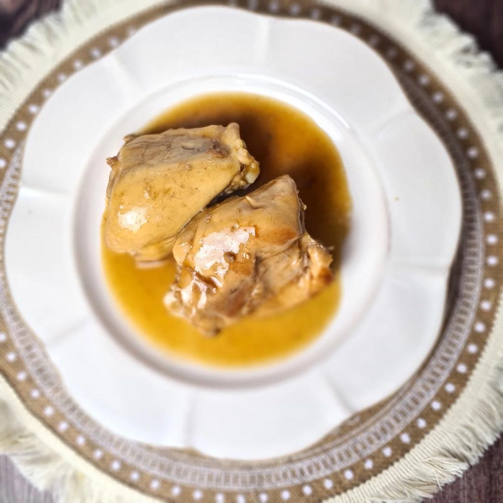 Sous-vide chicken thighs with teriyaki sauce