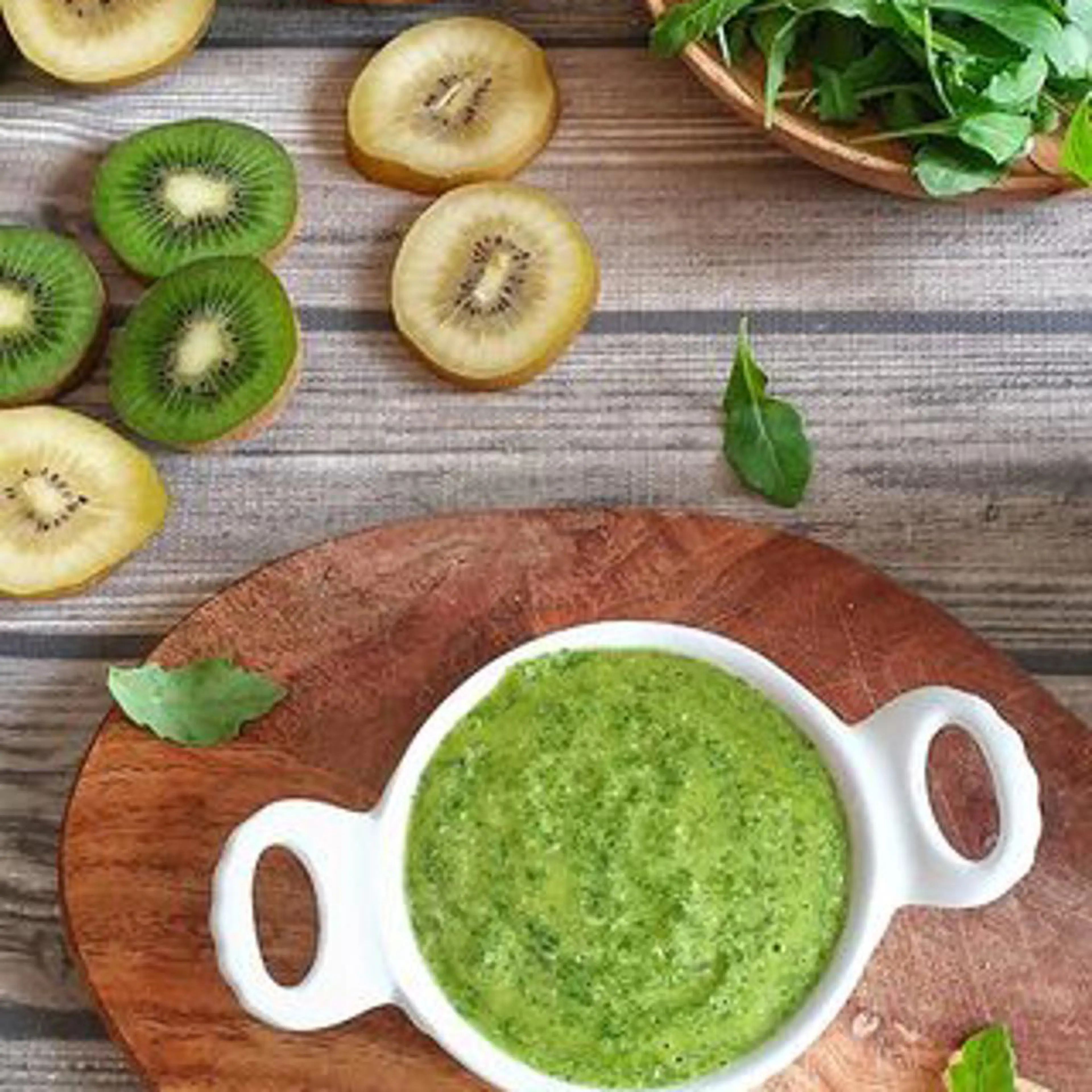 Kiwi- och ruccolapesto
