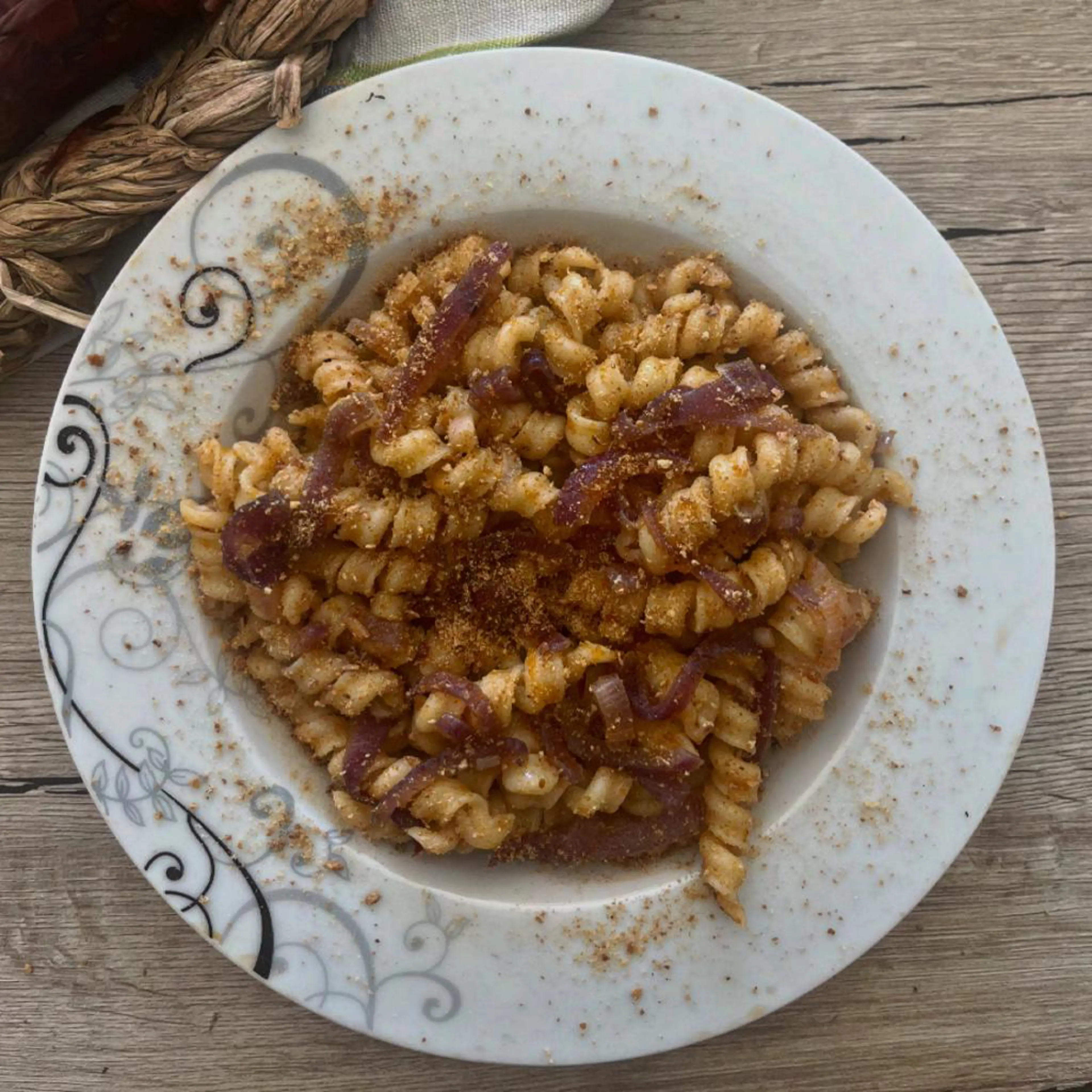 Fusilli tropeai módra