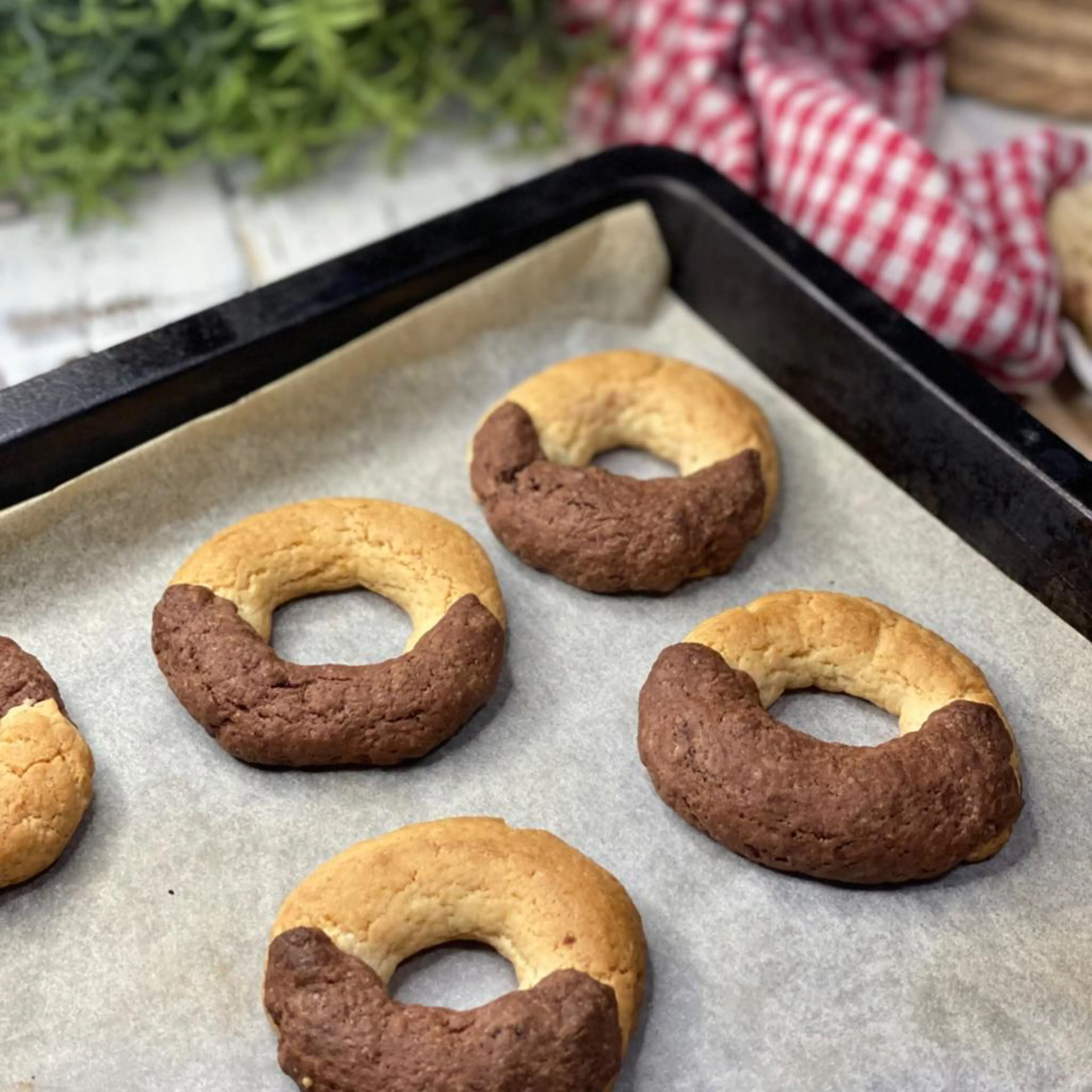 Egg-free and lactose-free cookies