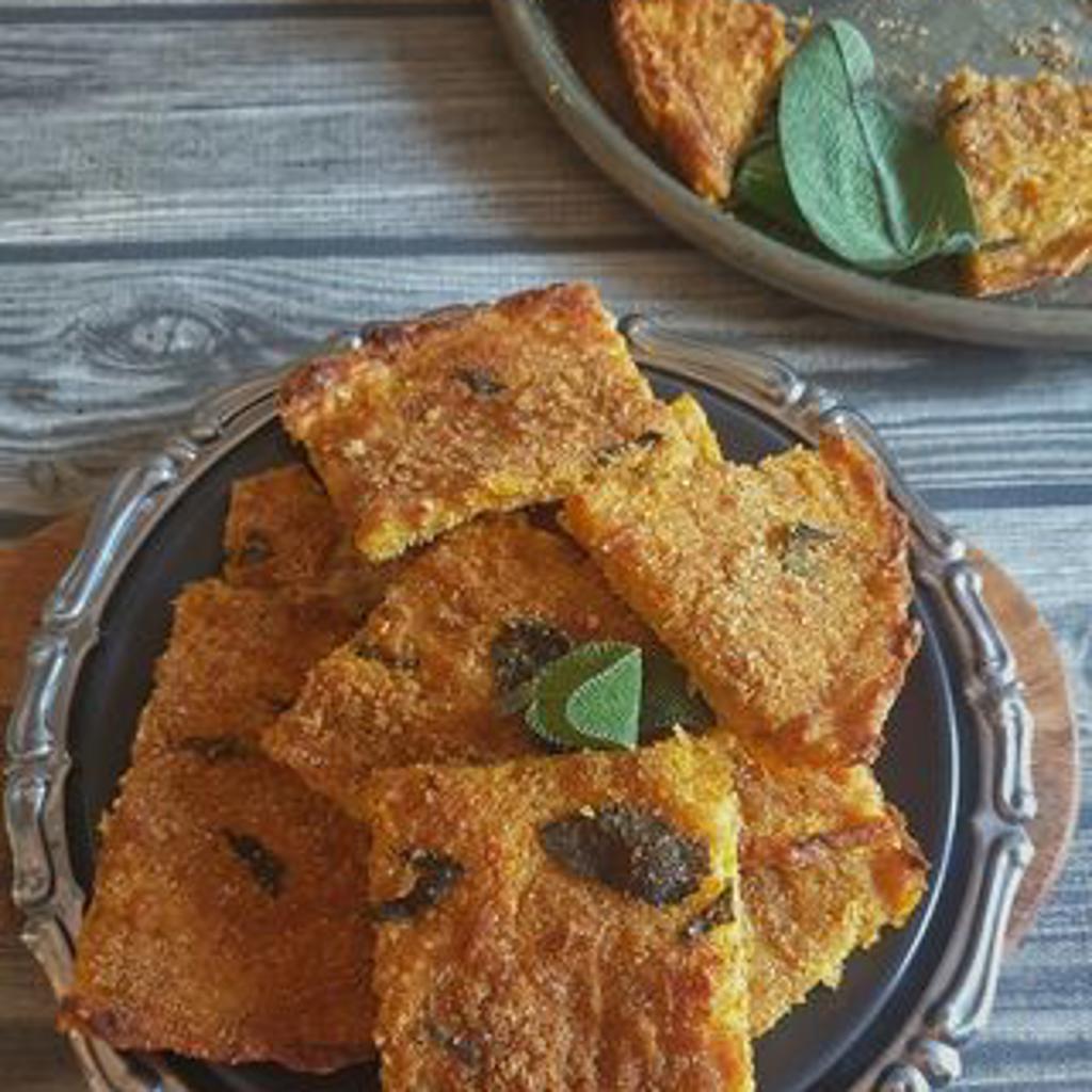 Farinata di zucca alla salvia