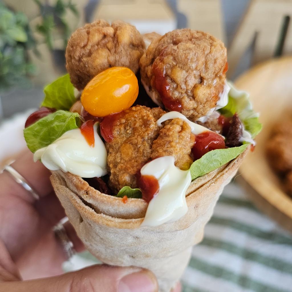 La foto della ricetta Cuoppo mit vegetarischen Bällchen di Altrofoodshop 