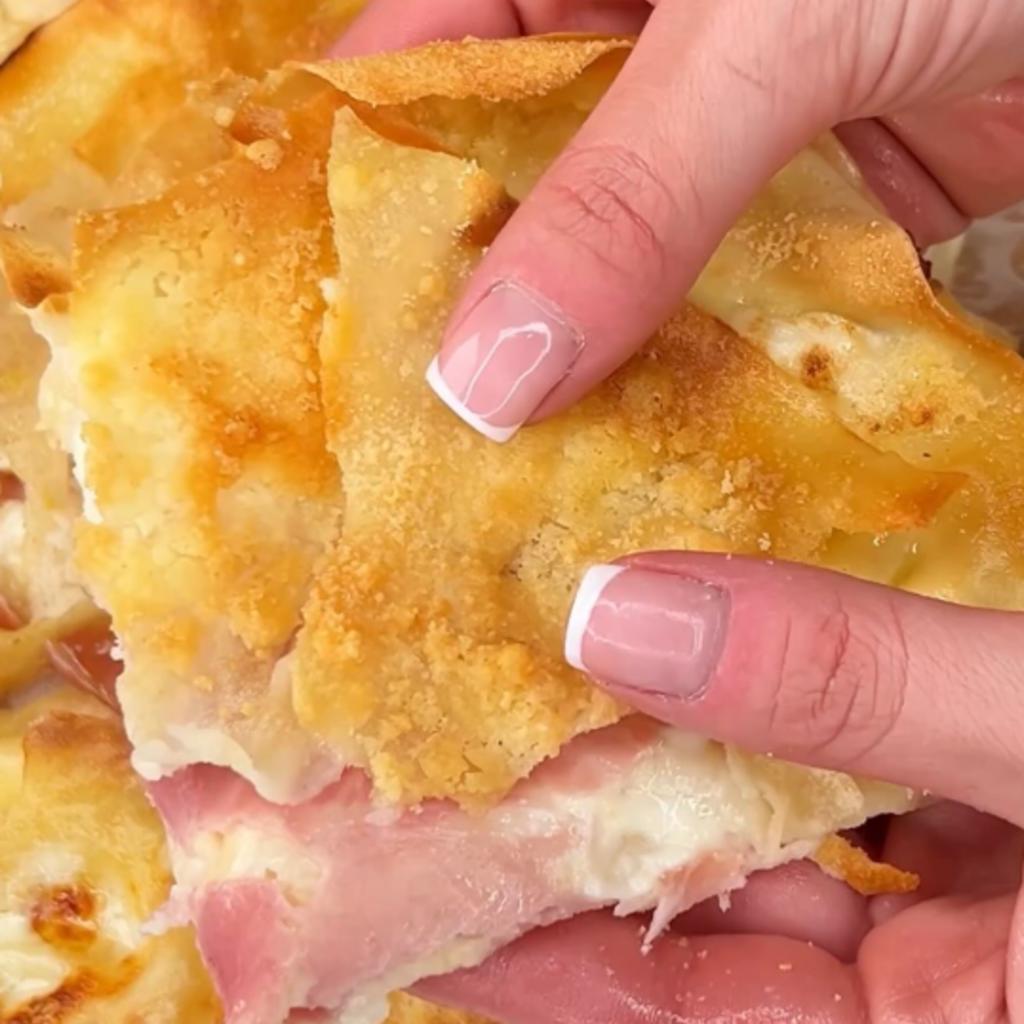 Focaccia facile e veloce senza impasto con stracchino e prosciutto cotto