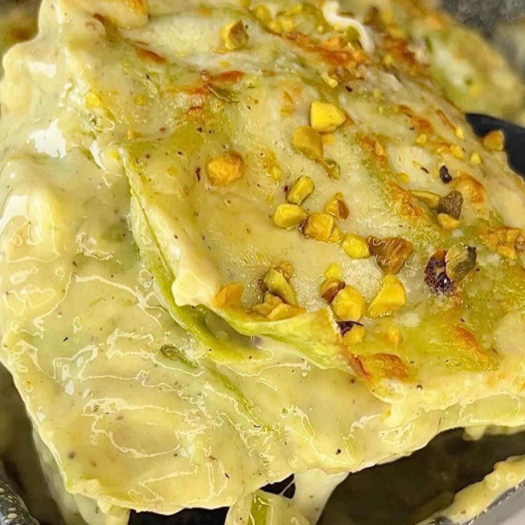 Лазанья с мортаделлой и фисташками в аэрогриле