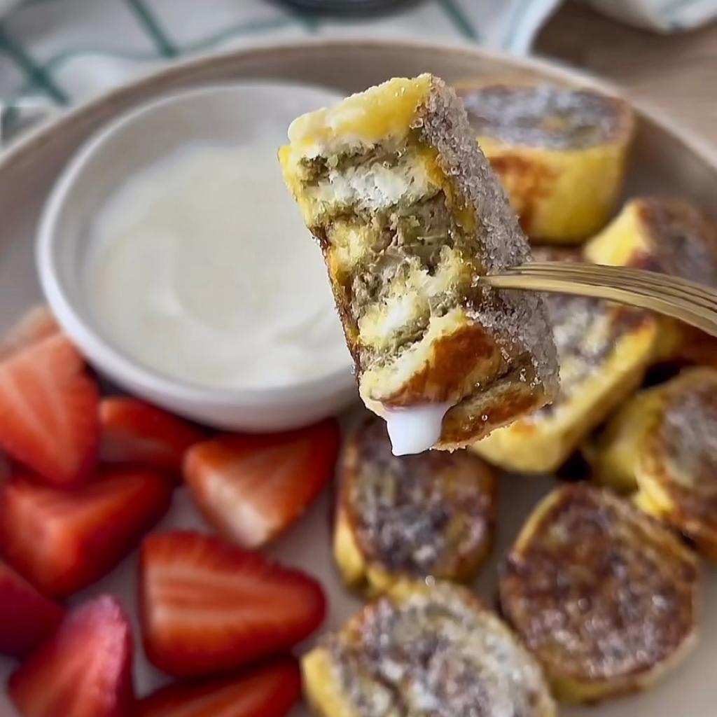 Rollos de tostadas con pistacho